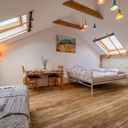 Semesterbostad Austeria Staniszow